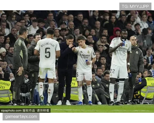 皇马战术革新引领新赛季变革,表现备受瞩目 皇马战术革新引领新赛季变革,表现备受瞩目